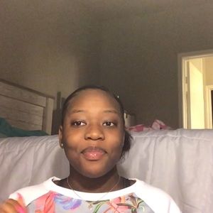 Meet your Posher, Amburney